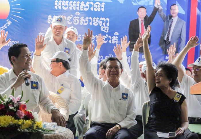 カンボジア救国党(CNRP)の掲げるスローガンを巡り論争が激化