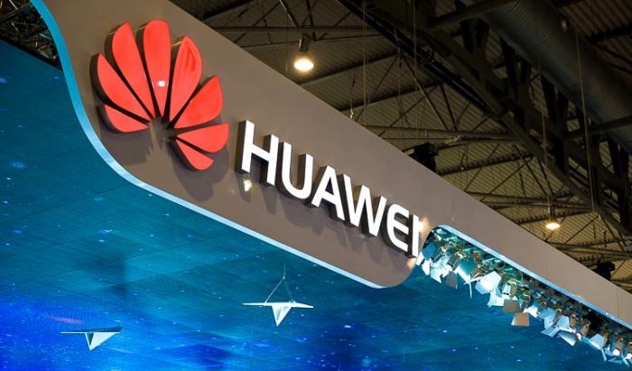 Huawei、AIを搭載した最新スマートフォンの発売へ