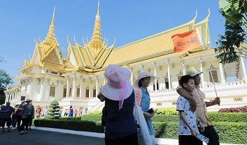 カンボジア政府、プチュンバン期間中ホテルやレストランに対し値上げを行わないよう要請
