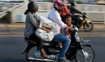 カンボジア、交通事故死者数が1,350人以上を記録　66％がノーヘル