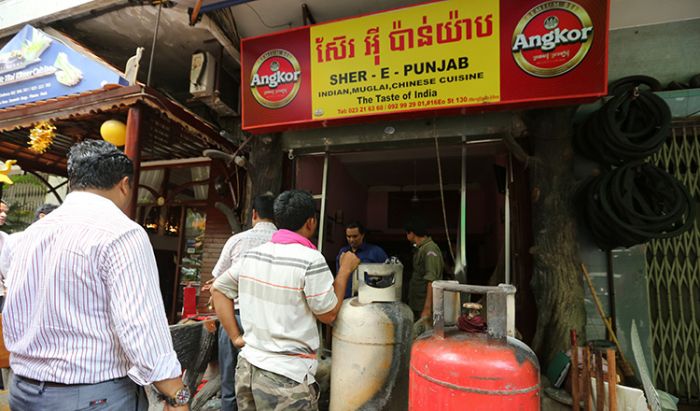 リバーサイドのインド料理店で火災、従業員1人死亡