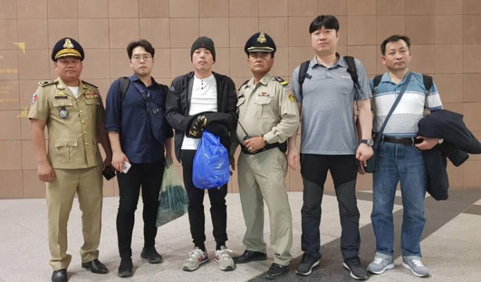 麻薬密売で国際手配の韓国人、国外追放