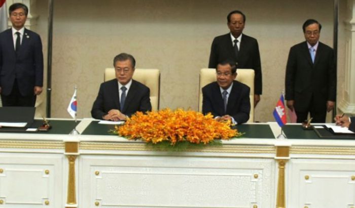 韓国・カンボジアが合意書に署名、関係強化へ