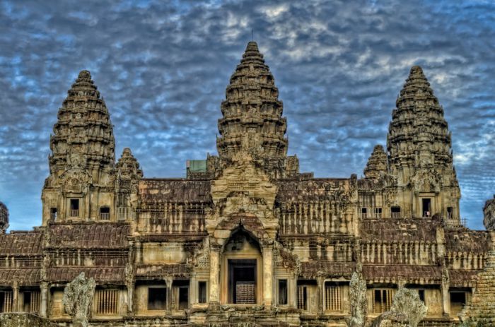 日本、カンボジアの歴史的遺産保全に2000万ドル支援