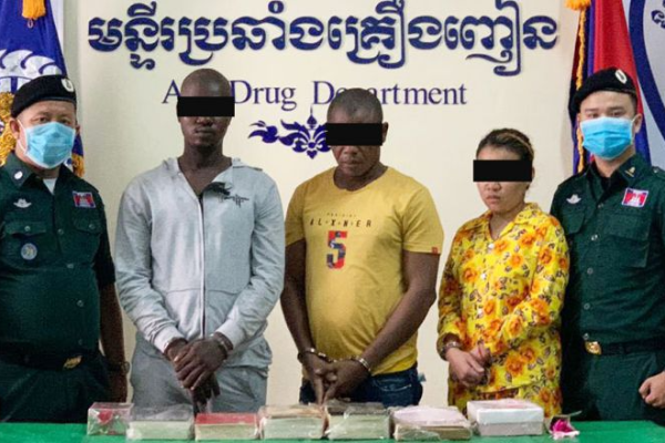 メタンフェタミン密売、カンボジア人や外国人3人を勾留