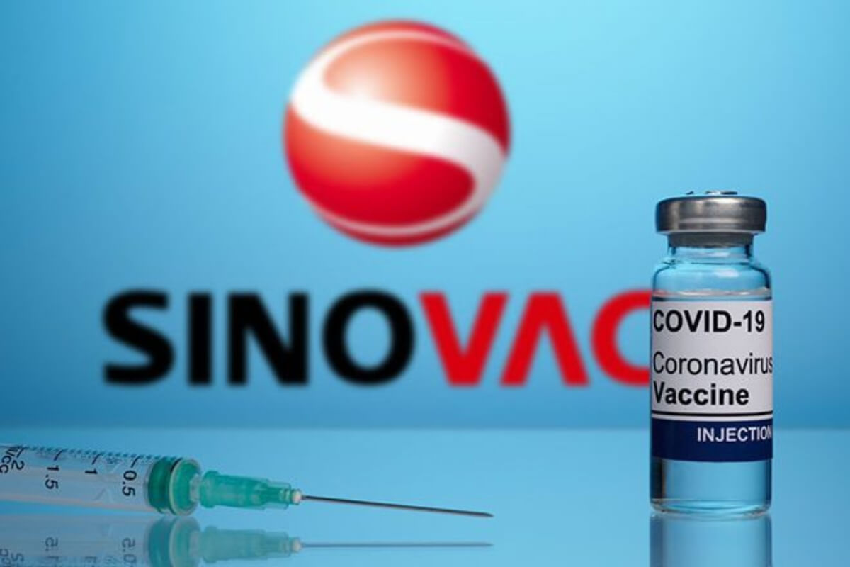 シノバック社製ワクチンを追加接種に使用へ：カンボジア保健省
