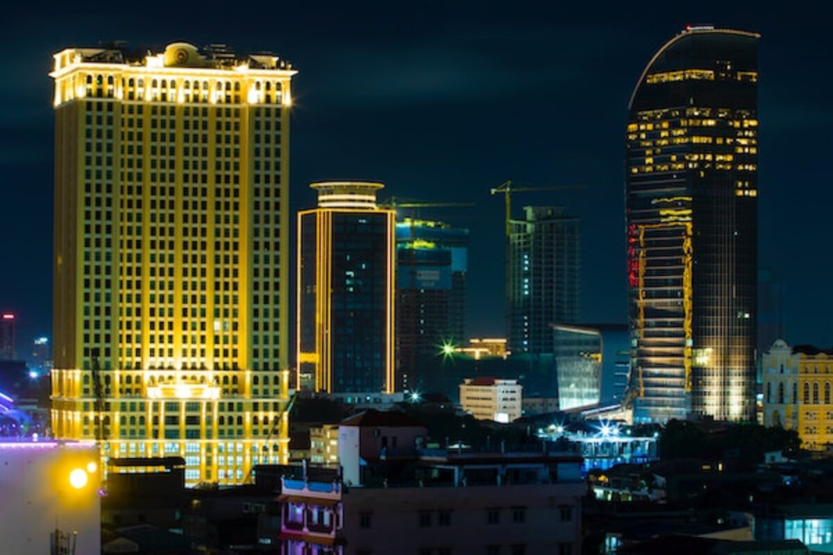 カンボジアの経済成長は最大6%、ムーディーズアナリティクスが予測