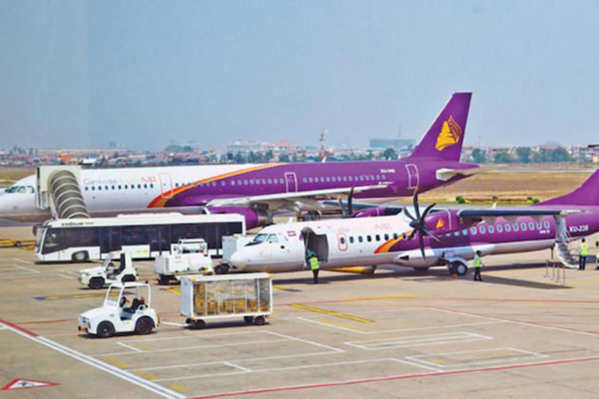 ベトナム航空、アンコール航空の株式を一部売却
