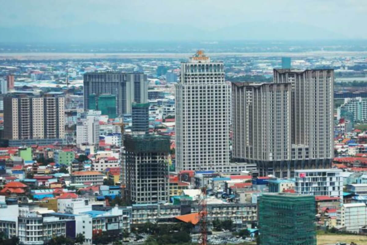 カンボジア、今後は外国人投資家が増加する可能性：金融専門家