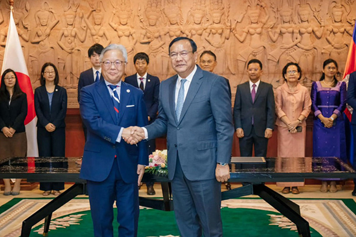カンボジアの国道5号線・奨学金、日本が76億円を支援