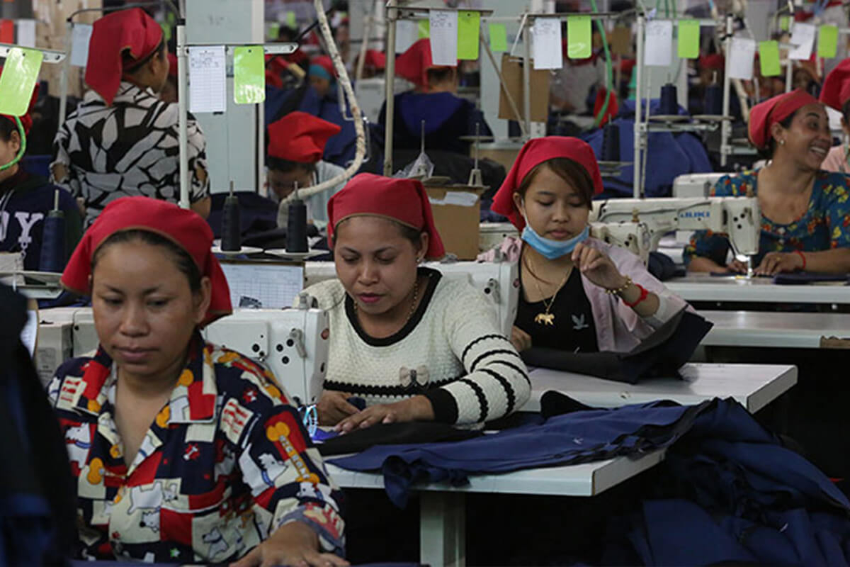 カンボジアの縫製工場、90％が中国資本