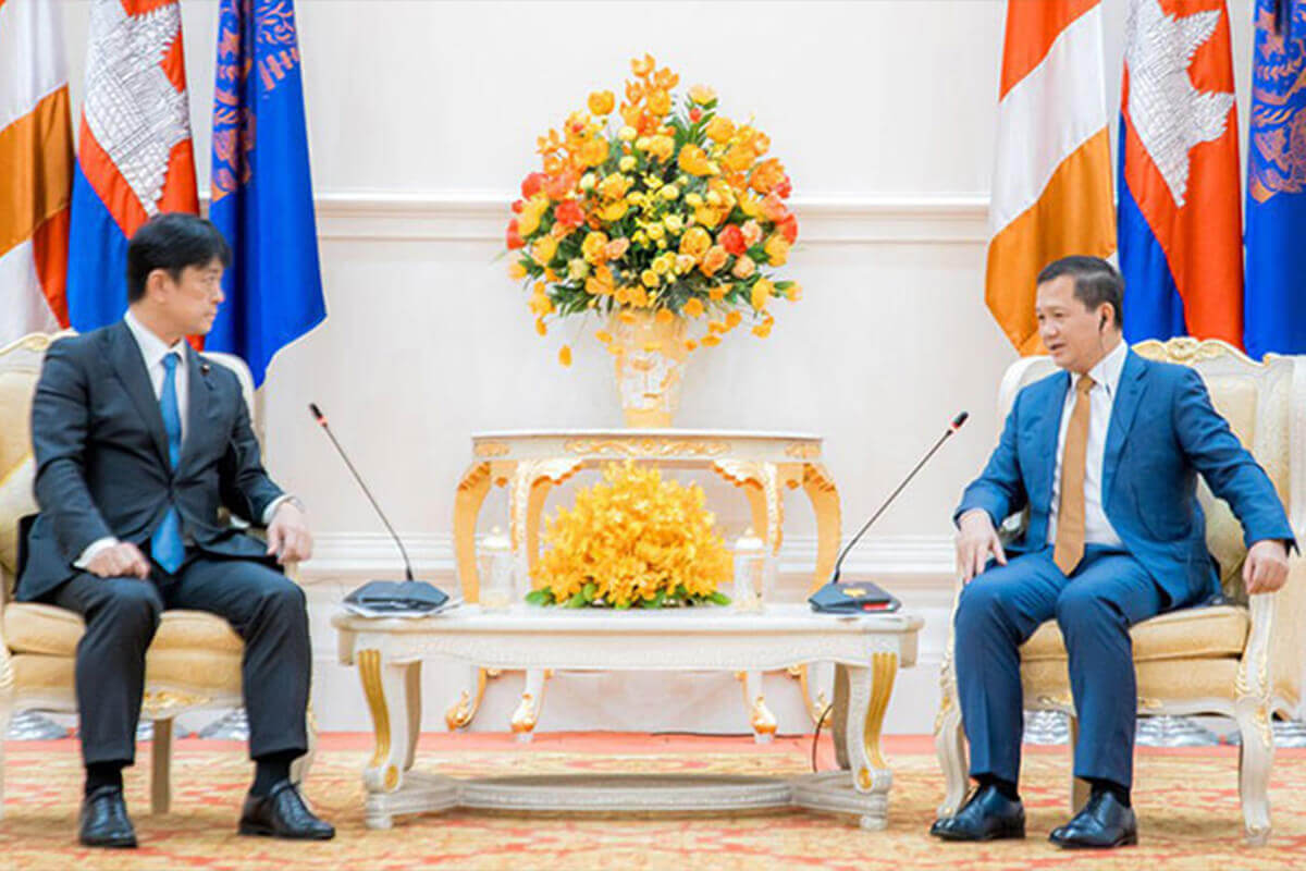 カンボジアとの関係拡大、日本がコミットメントを再確認