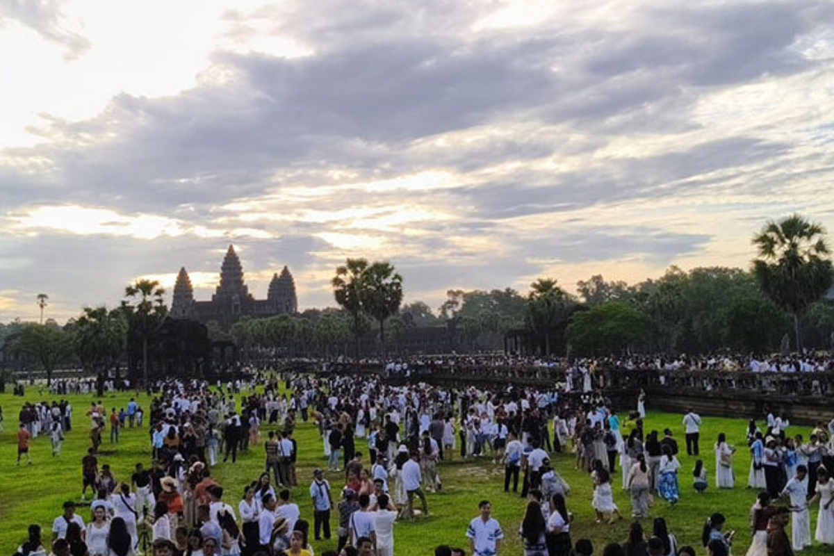 25年のプチュンバン祭、国内外旅行者が210万人超