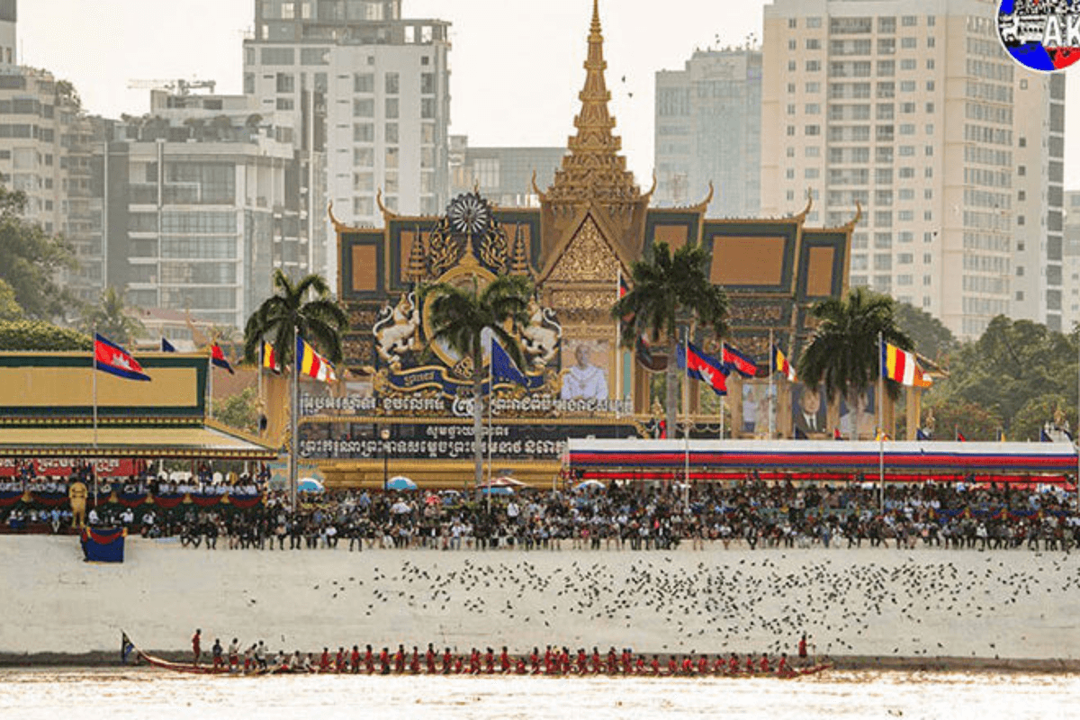 カンボジア伝統の水祭り、プノンペンは延期も地方では継続