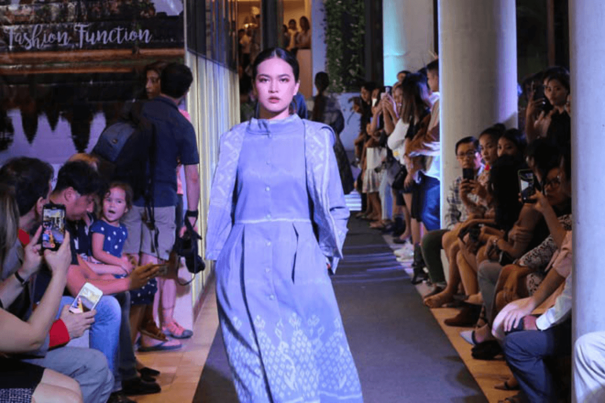 ファッションがECを牽引、若年層支持とSNS活用が成長促進