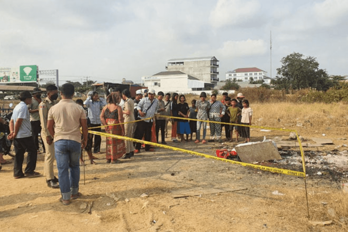 ゴミ捨て場から新生児遺体、警察が捜査を開始