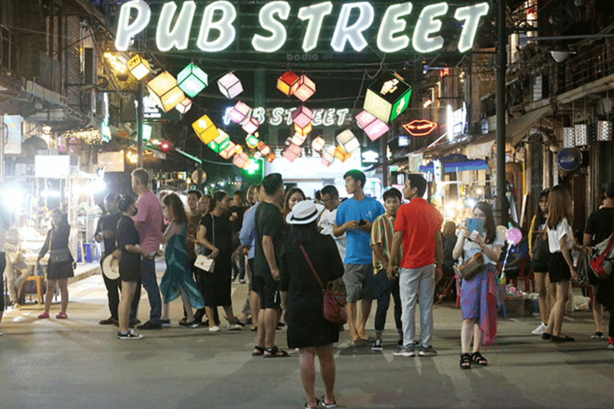 シェムリアップのパブ・ストリート、世界2位のナイトマーケットに選出