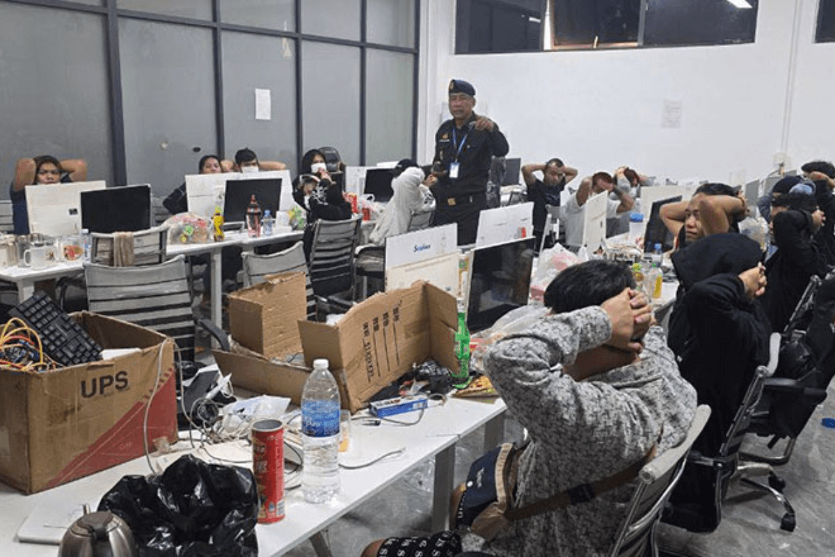 カンボジアの偽求人に応募、ケニア人100人超が拘束状態に