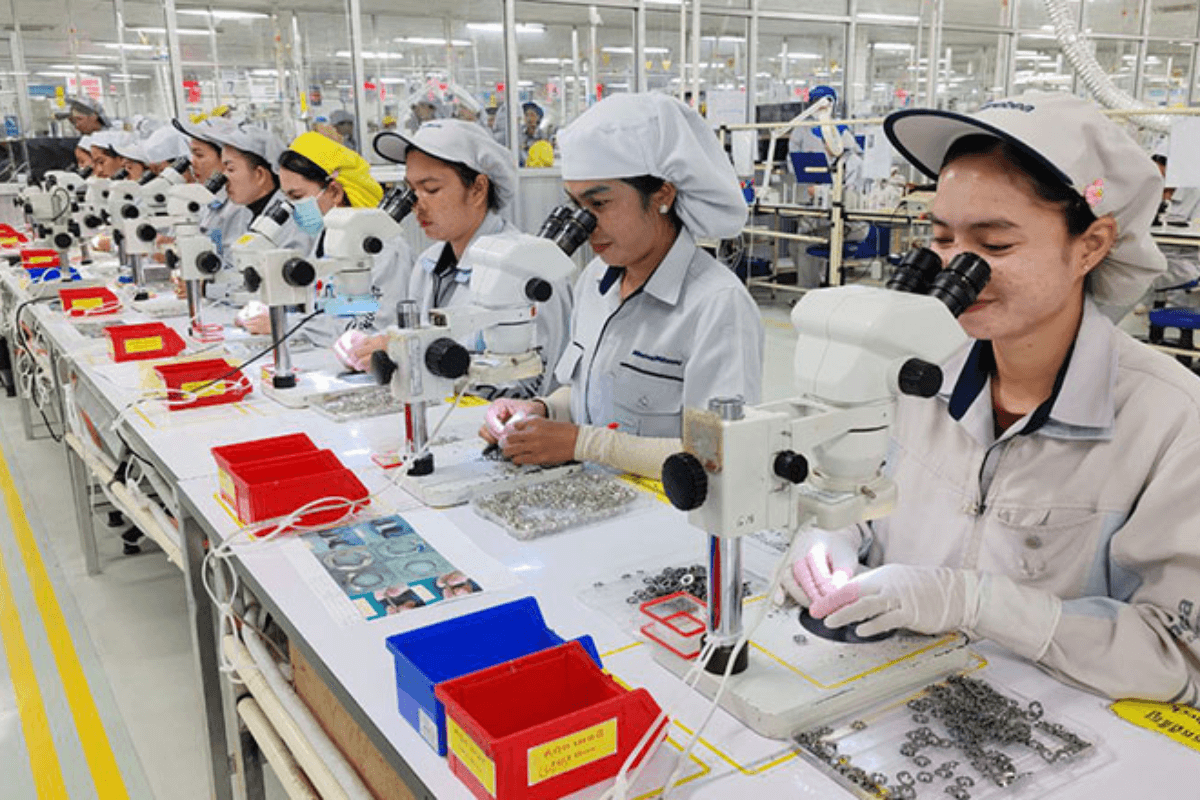 カンボジアの電気・電子機器輸出、25年に大幅増加