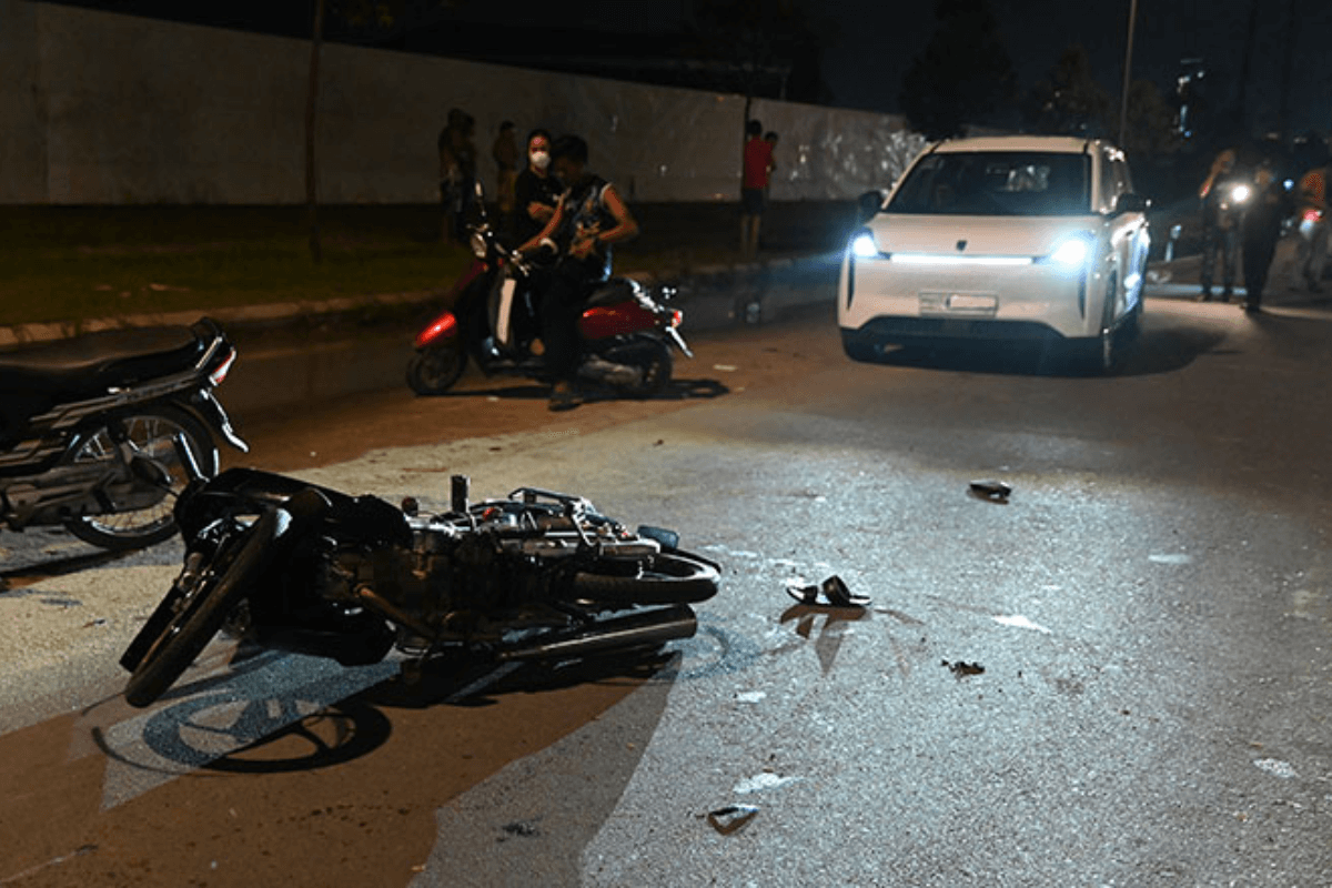 カンボジアで交通事故急増、交通法規の厳格運用を再開