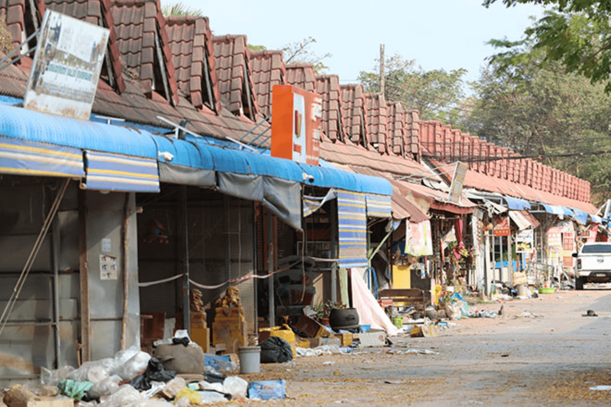 タイ軍駐留で国境市場が廃墟化、検問所周辺で主権侵害に懸念