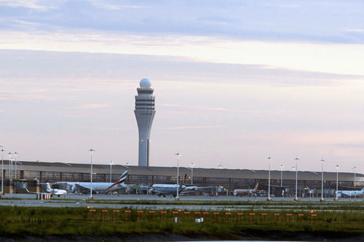 カンボジアの航空トランジット、中東情勢による部分的影響