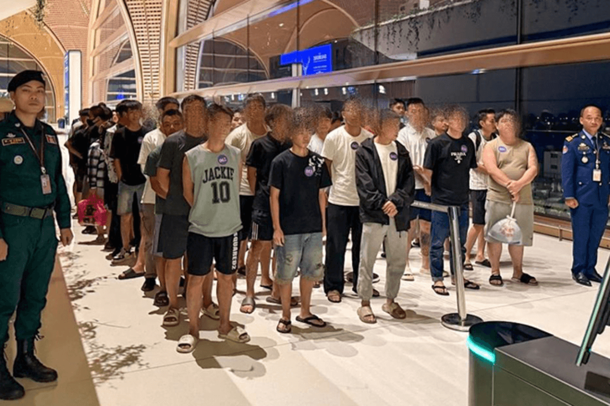 犯罪関与の外国人615人、カンボジアが国外退去実施