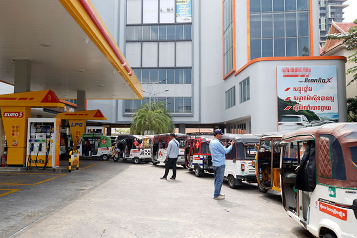 LPG価格高騰、トゥクトゥク運転手に深刻な打撃