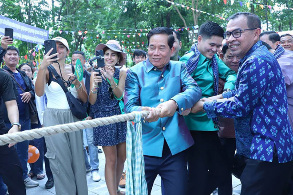 クメール正月の安全対策、花火や水かけは禁止