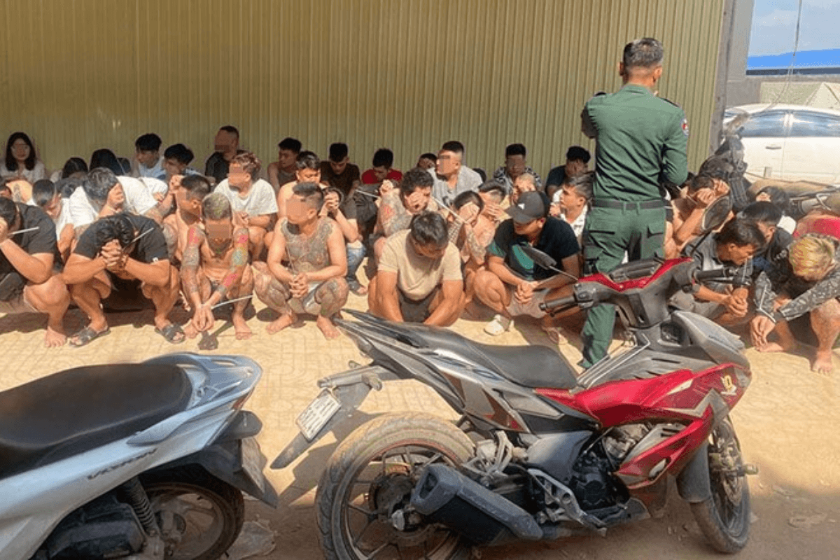 カンボジアでオンライン詐欺拠点を一斉摘発、計244人を拘束