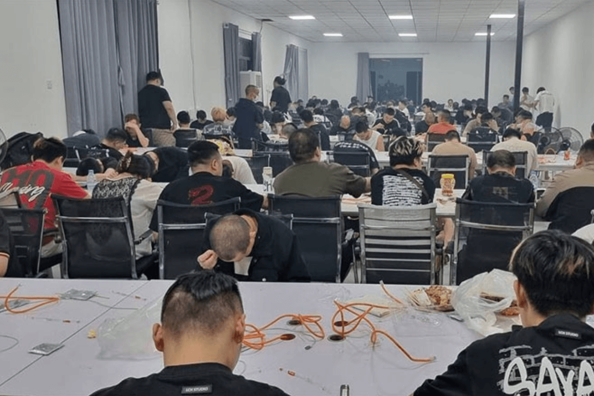 高級ホテルが詐欺拠点に、カンボジアで外国人573人一斉拘束の衝撃