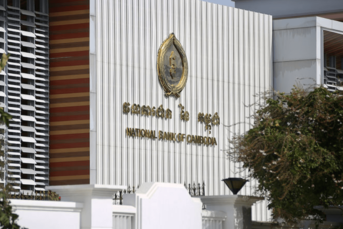 銀行崩壊の噂は虚偽　カンボジア中銀が警告し捜査着手