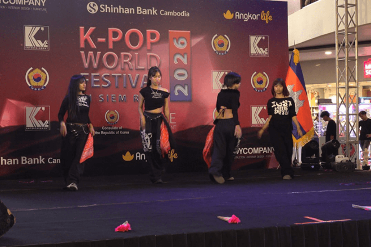 K-POP熱がカンボジア席巻、若者集結の国際フェス開催
