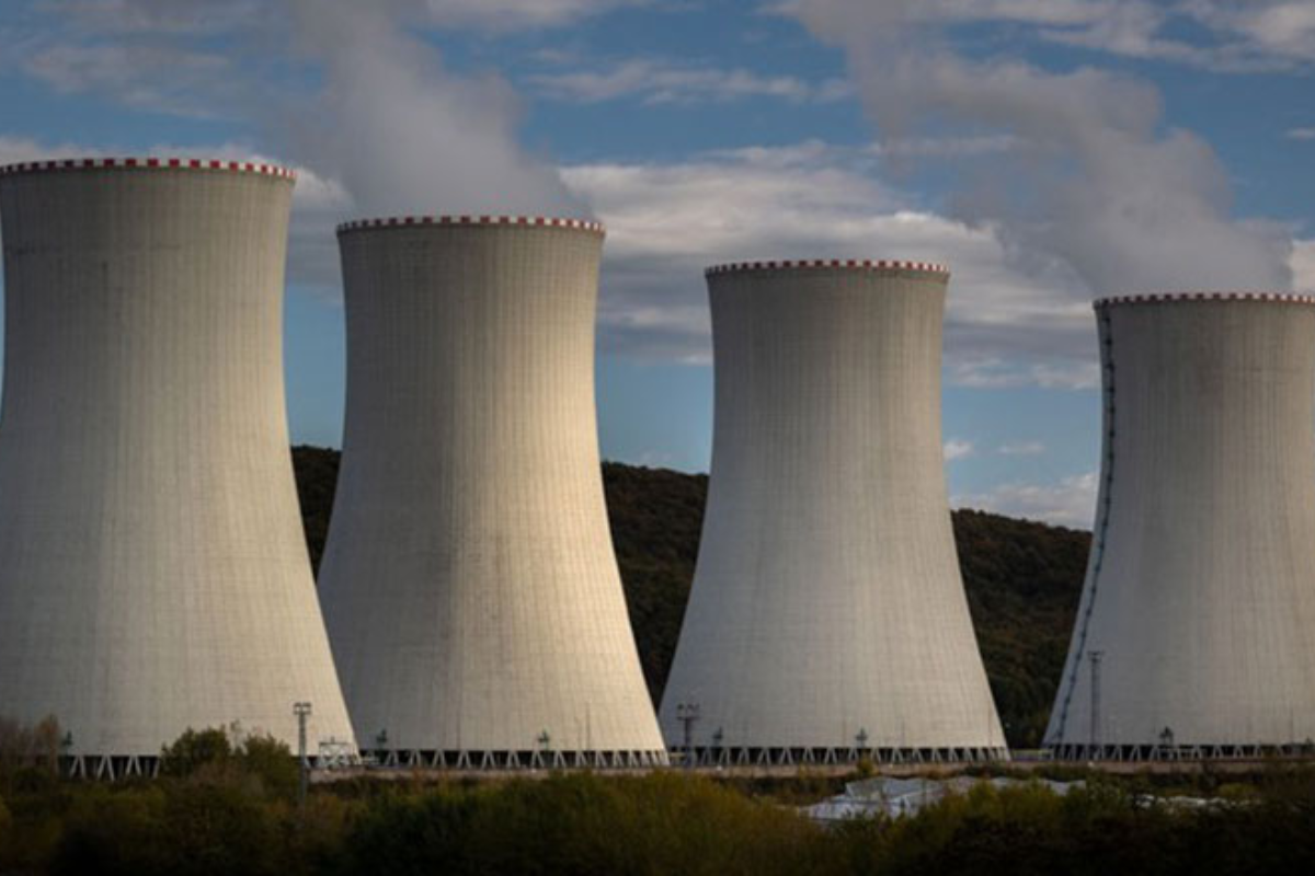 原発導入は現実か幻想か、カンボジアが直面するエネルギー危機