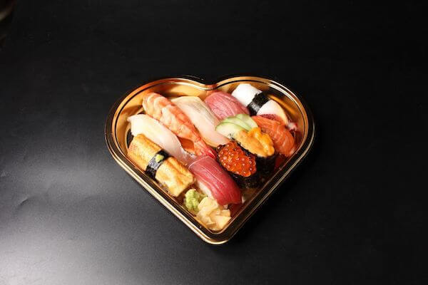 鮨丼丸からおまかせデリバリーメニューが登場!4品19.80ドル〜