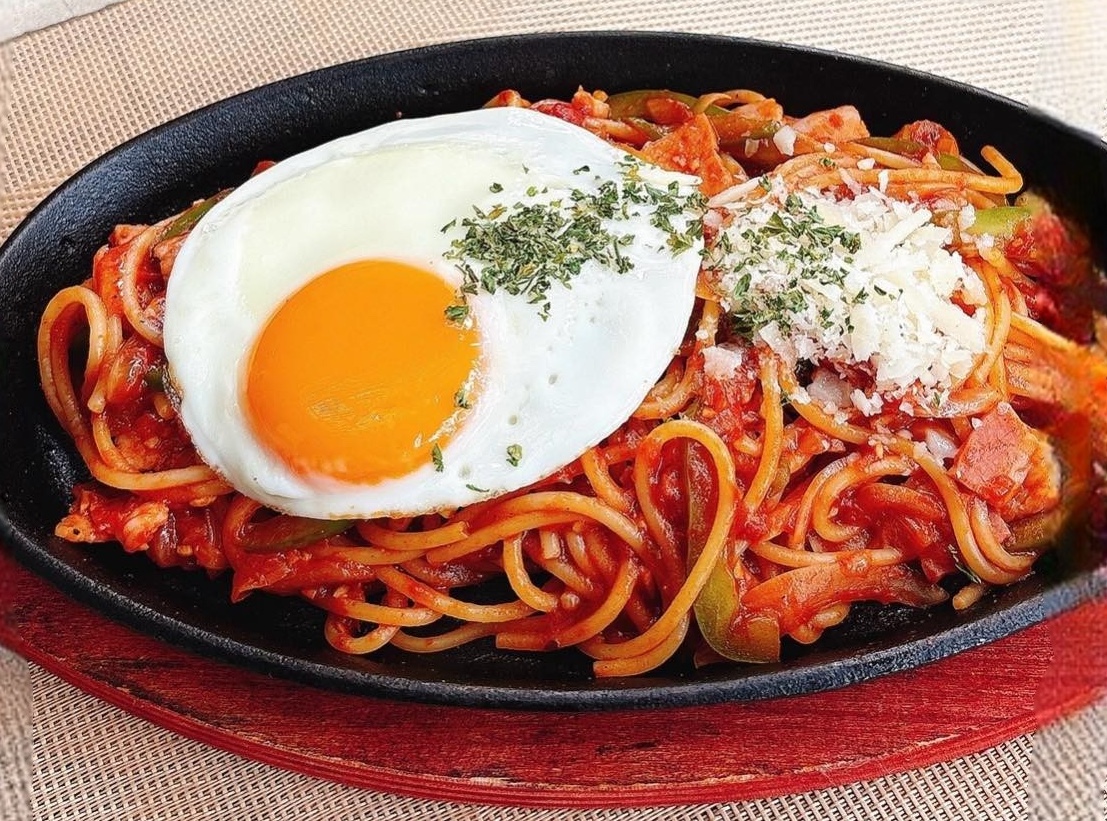 Le Point Cafe & Bistro（ルポワン）