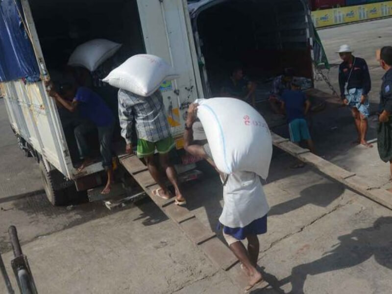 ミャンマー、5ヶ月のコメ輸出額は約423億円