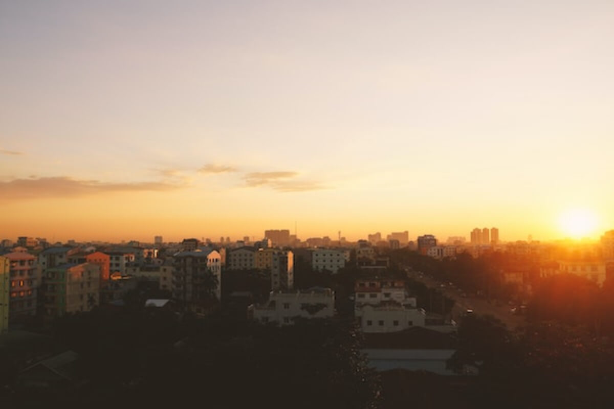 ミャンマー国軍、ヤンゴンの幼稚園で園児拘束　民主派の情報収集が目的か