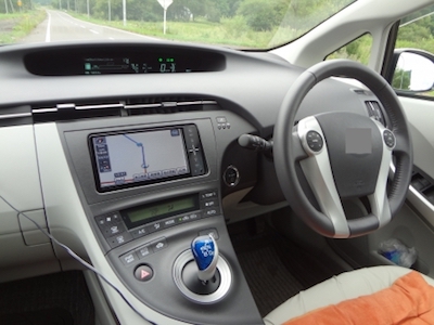ヤンゴンのレンタカー料金はいくら？ 運転手付きの長期契約レンタカーも紹介