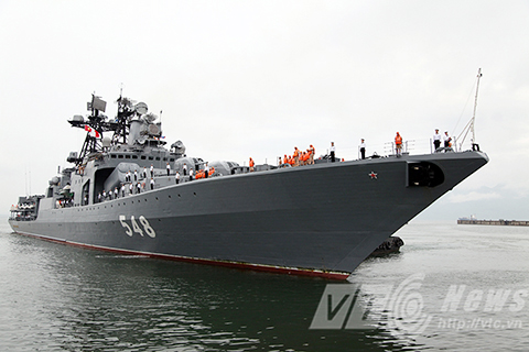 ダナンにロシア海軍船が訪問、両国の友好を深める