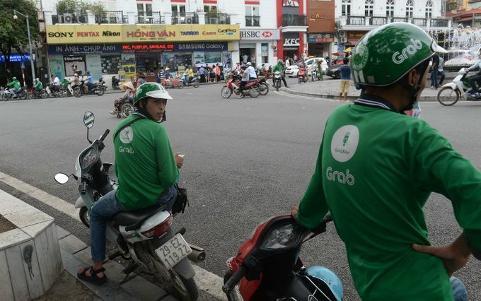ベトナム政府、Grabのタクシー市場の独占阻止を試みる