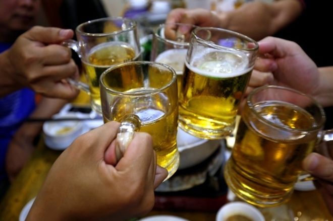 ベトナム、健康被害の防止のためアルコール販売時間を制限か