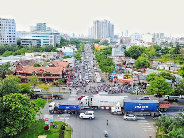 ホーチミン市はNguyen Van Linh-Nguyen Huu Tho交差点での渋滞緩和計画を承認