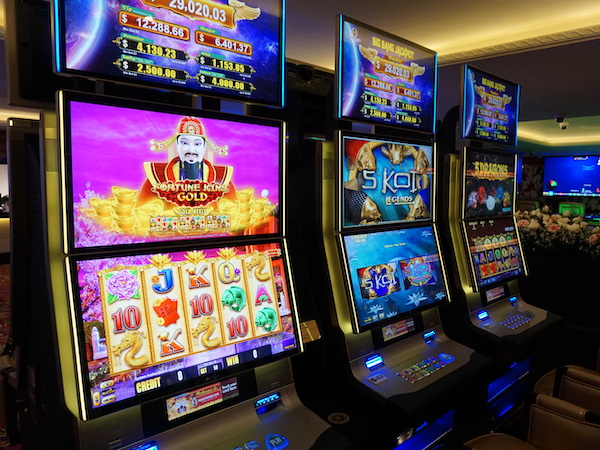 【HOLLYWOOD ONEゲーミングクラブハノイ】毎日ジャックポット実施中!最大$5000!