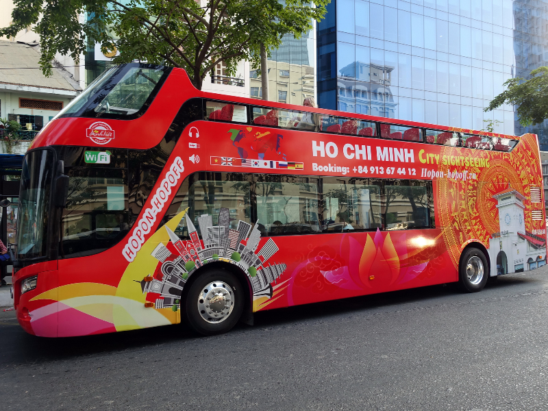ホーチミン、2階建観光バスの1月15日から運行開始