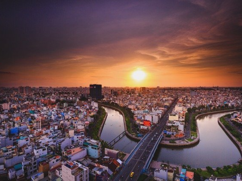 ベトナム：過去10年間で裕福な国へと急成長、世界2位