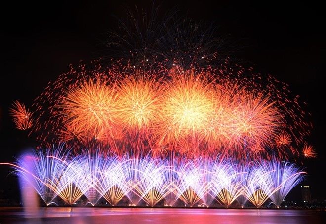 12月31日 ダナン市Han川で花火打ち上げが開催決定
