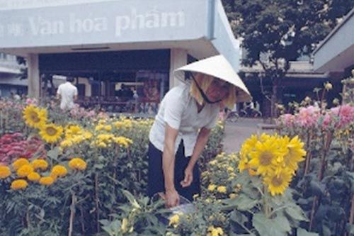 写真で巡る70～80年代のベトナム人ファッション　懐かしのディスコズボンも