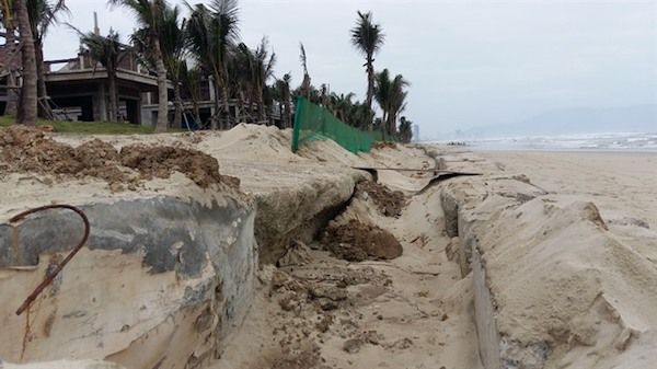 ダナンの海岸、深刻な侵食が問題に。急速な都市化や海面上昇が原因か