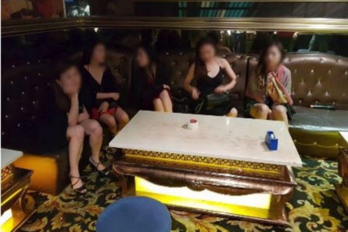 公共の場で裸など、ベトナム人女性7人をシンガポールで逮捕